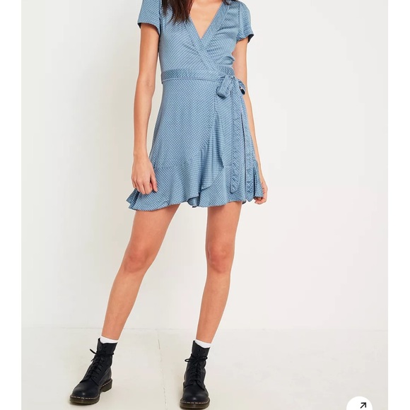 Urban Outfitters Rita Blue Wrap Dress - Picture 6 of 8